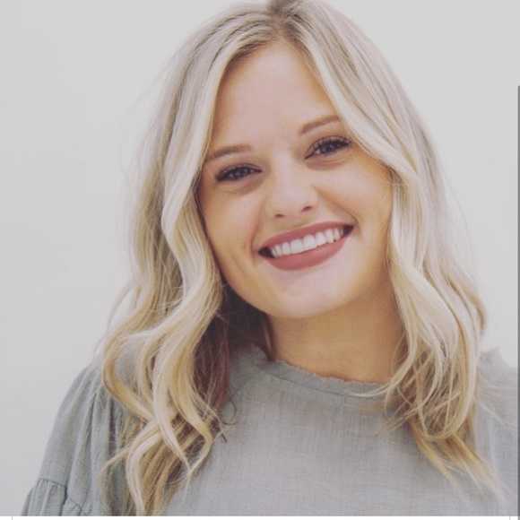 Hello! Thanks for stopping by! - Picture 1 of 1